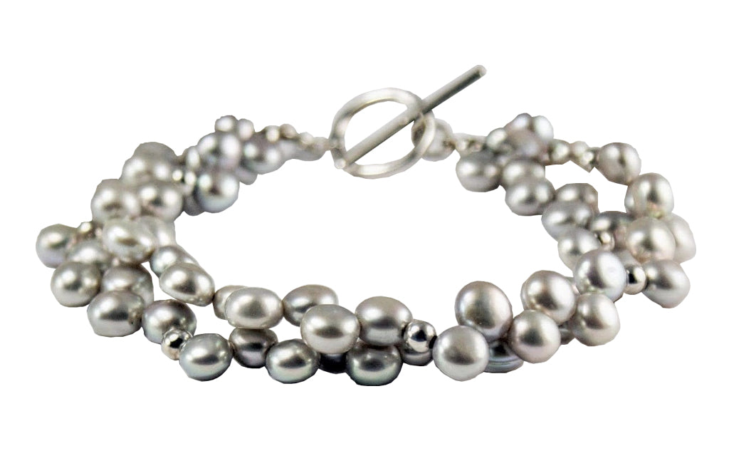 Silver  Freshwater Pearl Bracelet.
