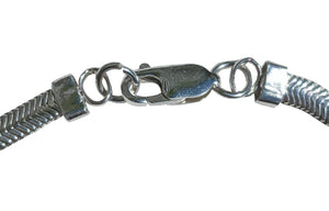 Pau shell 3 stone snake chain bracelet