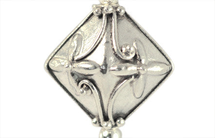 Solid Silver  Flower Motif  Earrings