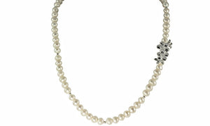Ivory Freshwater Pearl flower Necklace