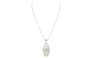 Mother of pearl & solid Sterling Silver Pendant