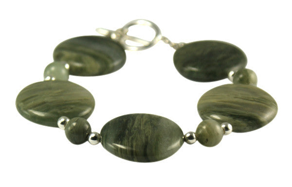 Green Striped Quartz  &Solid Silver bead and clasp Bracelet.